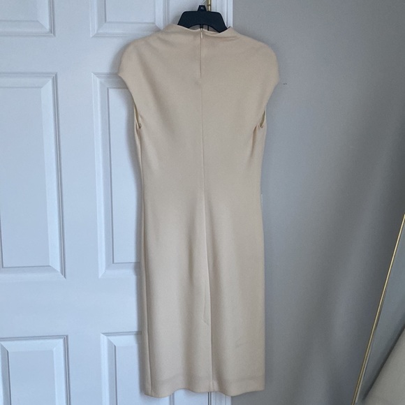 Elegant Max Mara Cowl Neck Dress - Picture 3 of 4